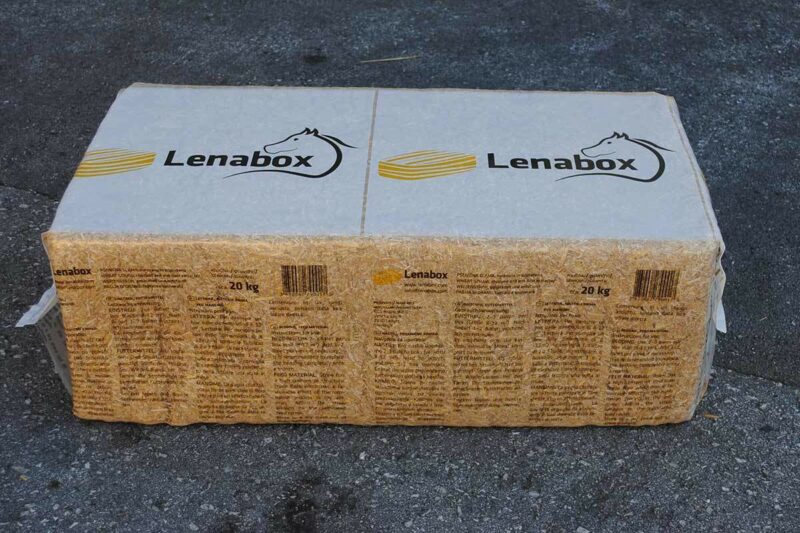 Lenabox Strohballen in Packungen von 20 kg