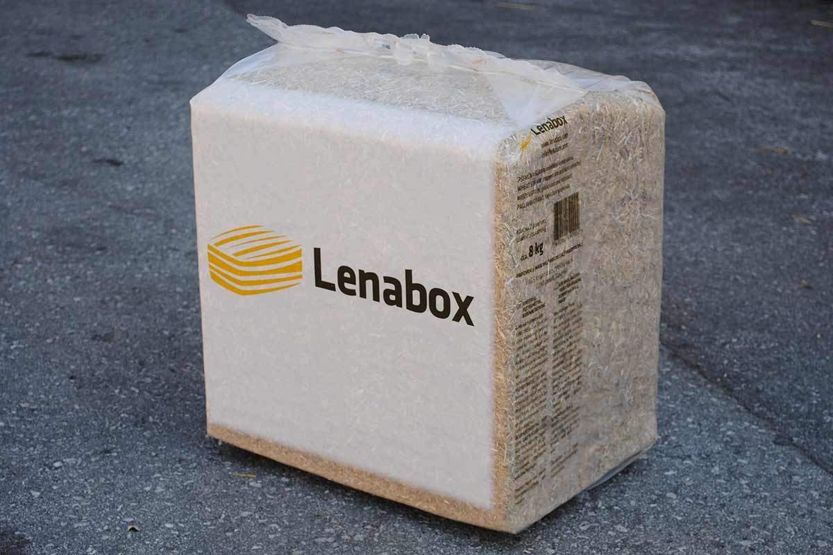 Lenabox slama 7 kg 1 Lenabox bala slame v pakiranju 8 kg